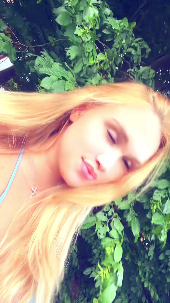 @EiNfAcHTaTi
