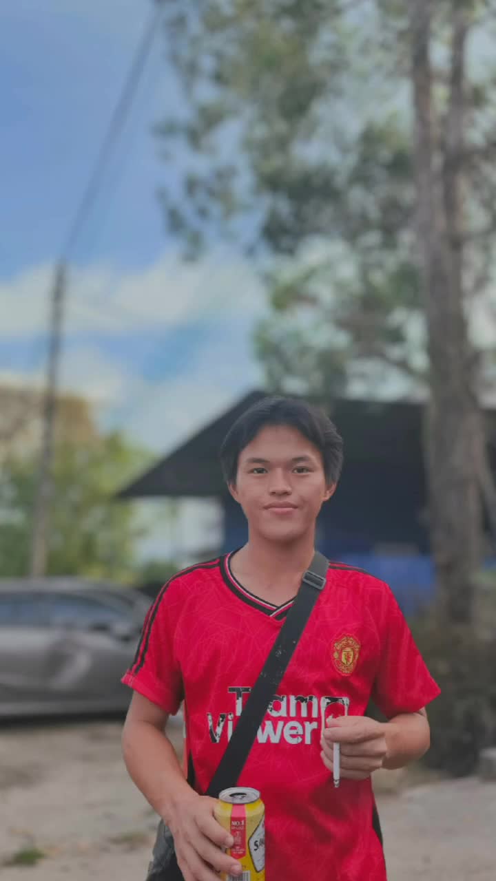 @KELAWAK BUANG🕷