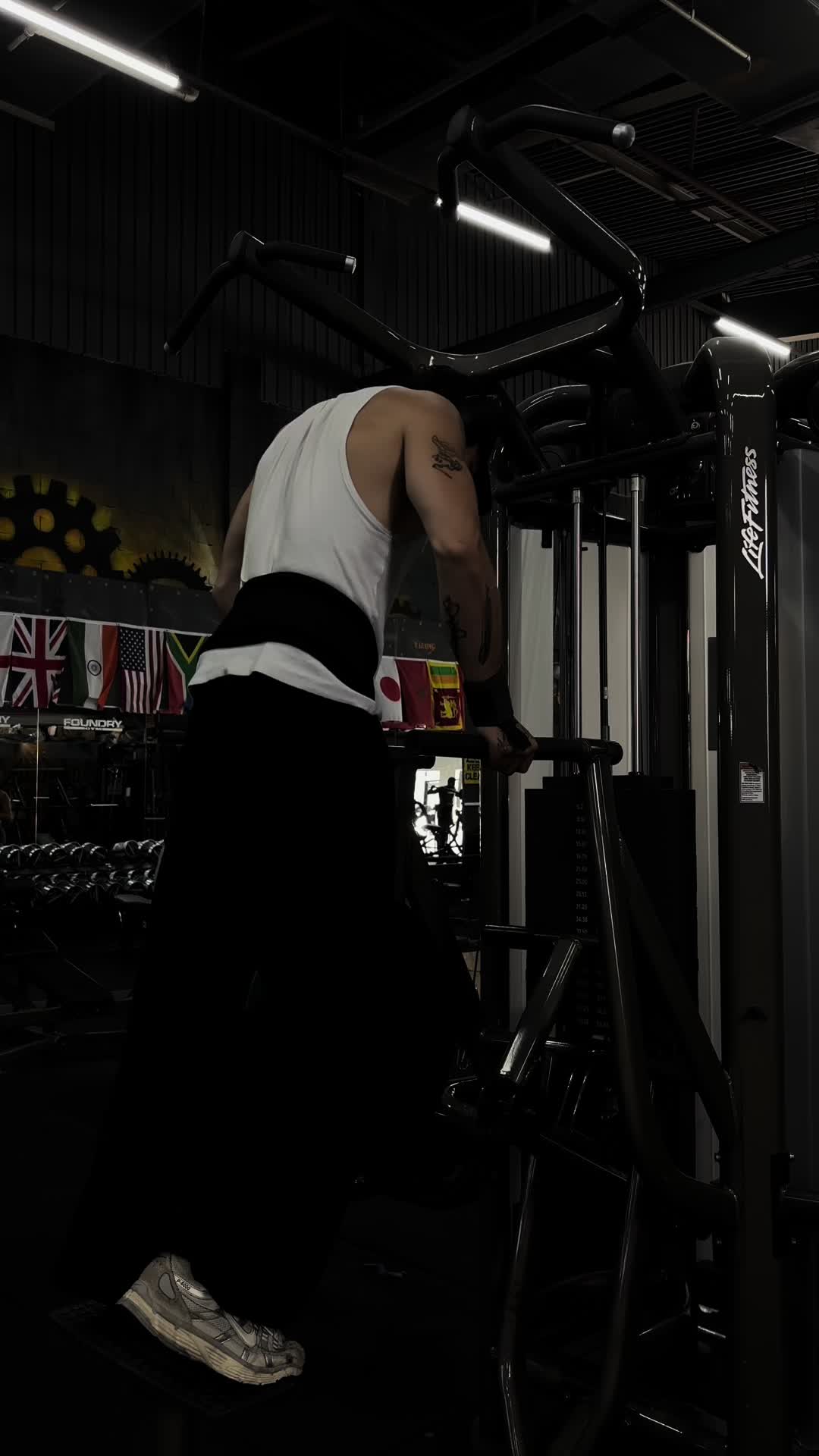 @LowLifts