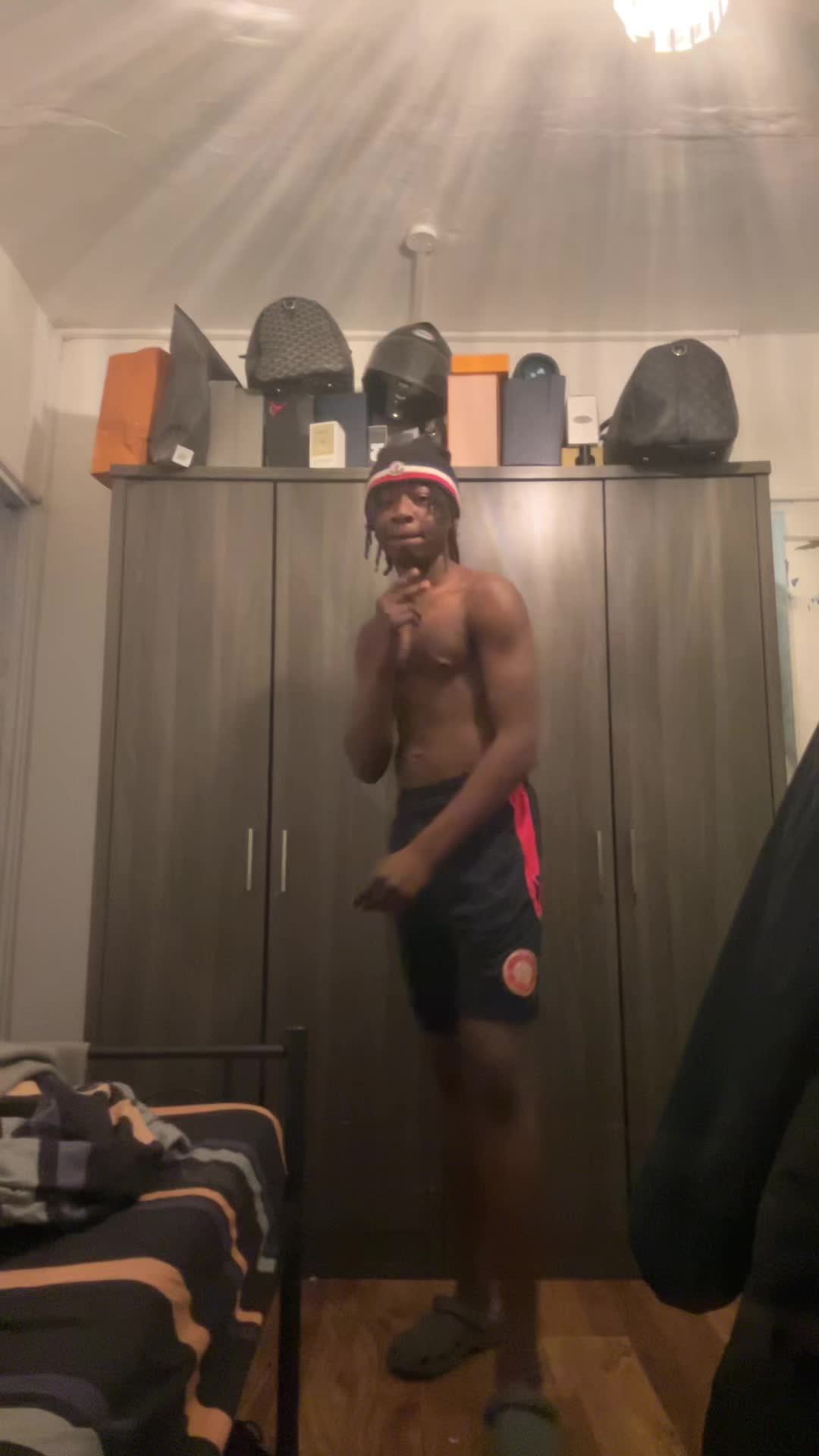 @B2