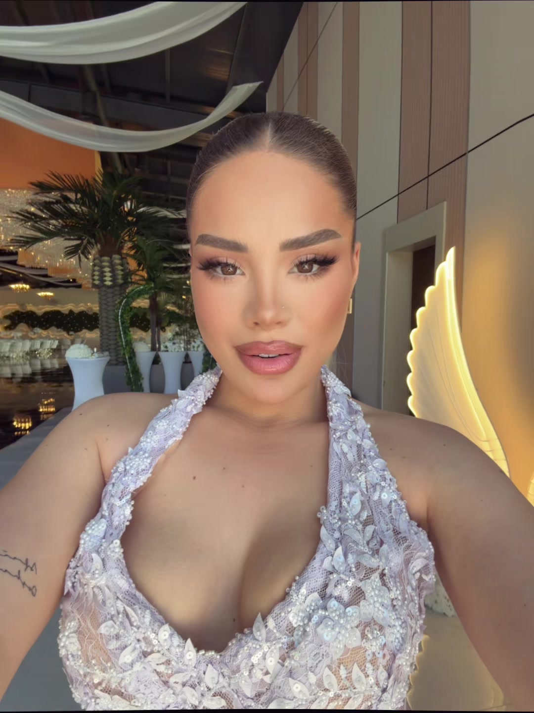 @erjonaasahitii