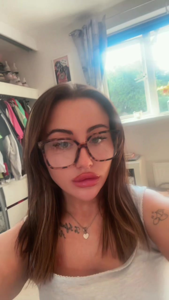 @Jessy J🍋&zwj;🟩💚