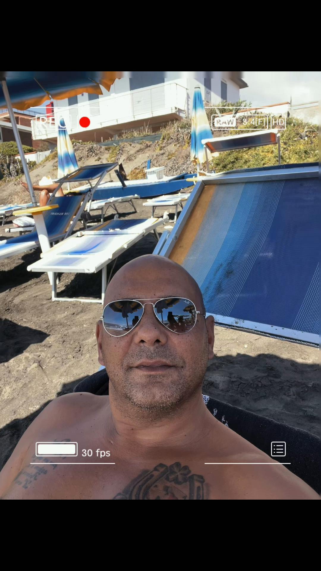 @Tonycrl