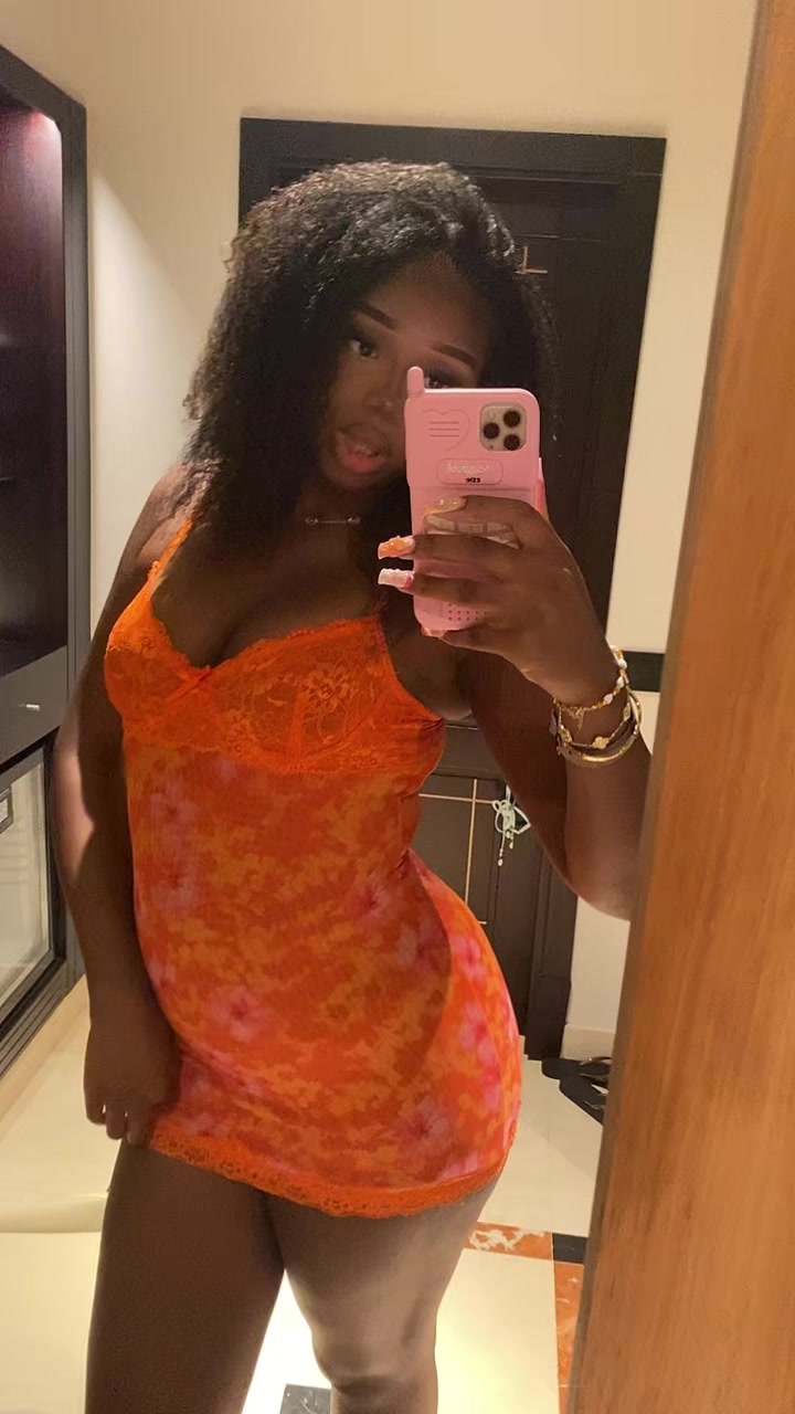 @alyssa 🧛🏾♀️