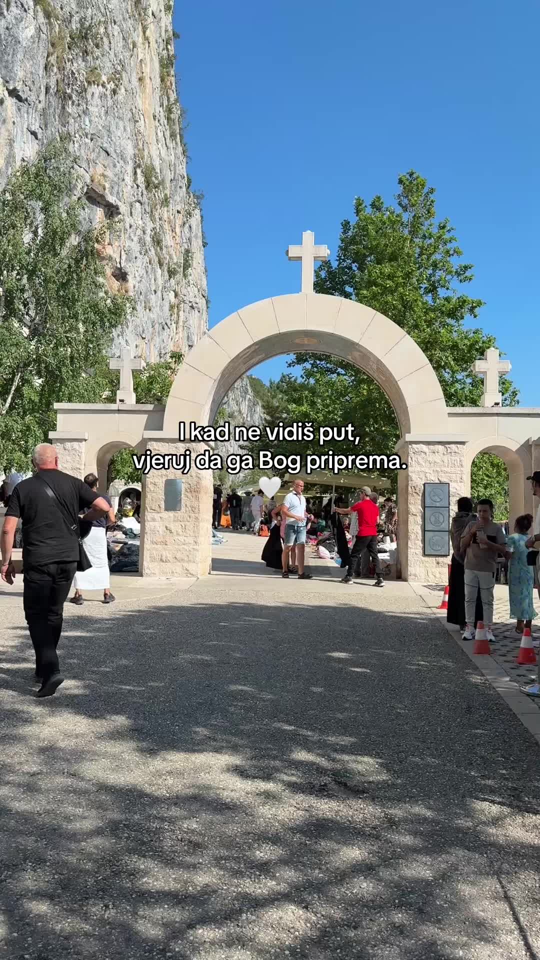 @сандра 🇷🇸