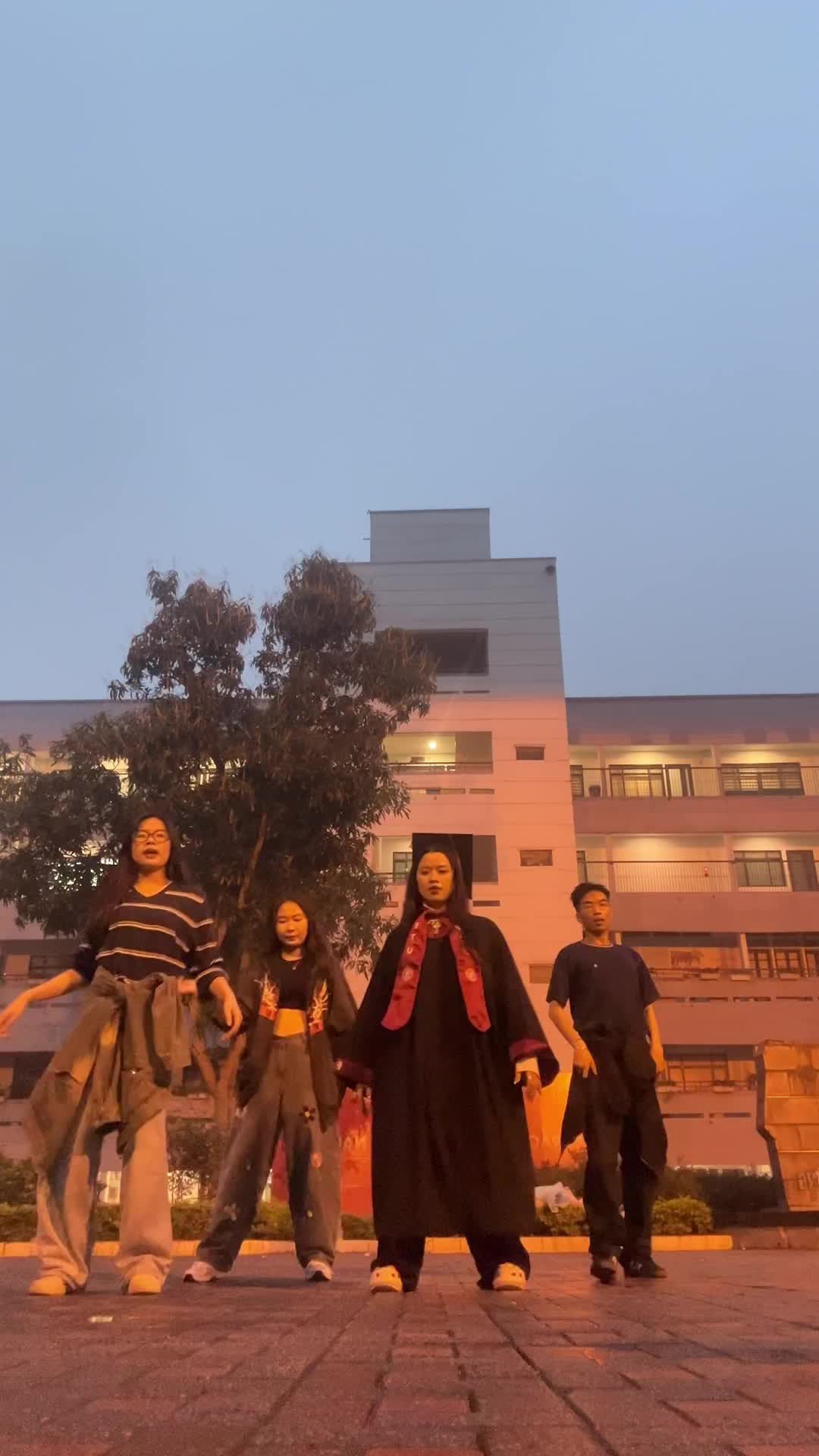 @Thanh Thư (Mỡ)