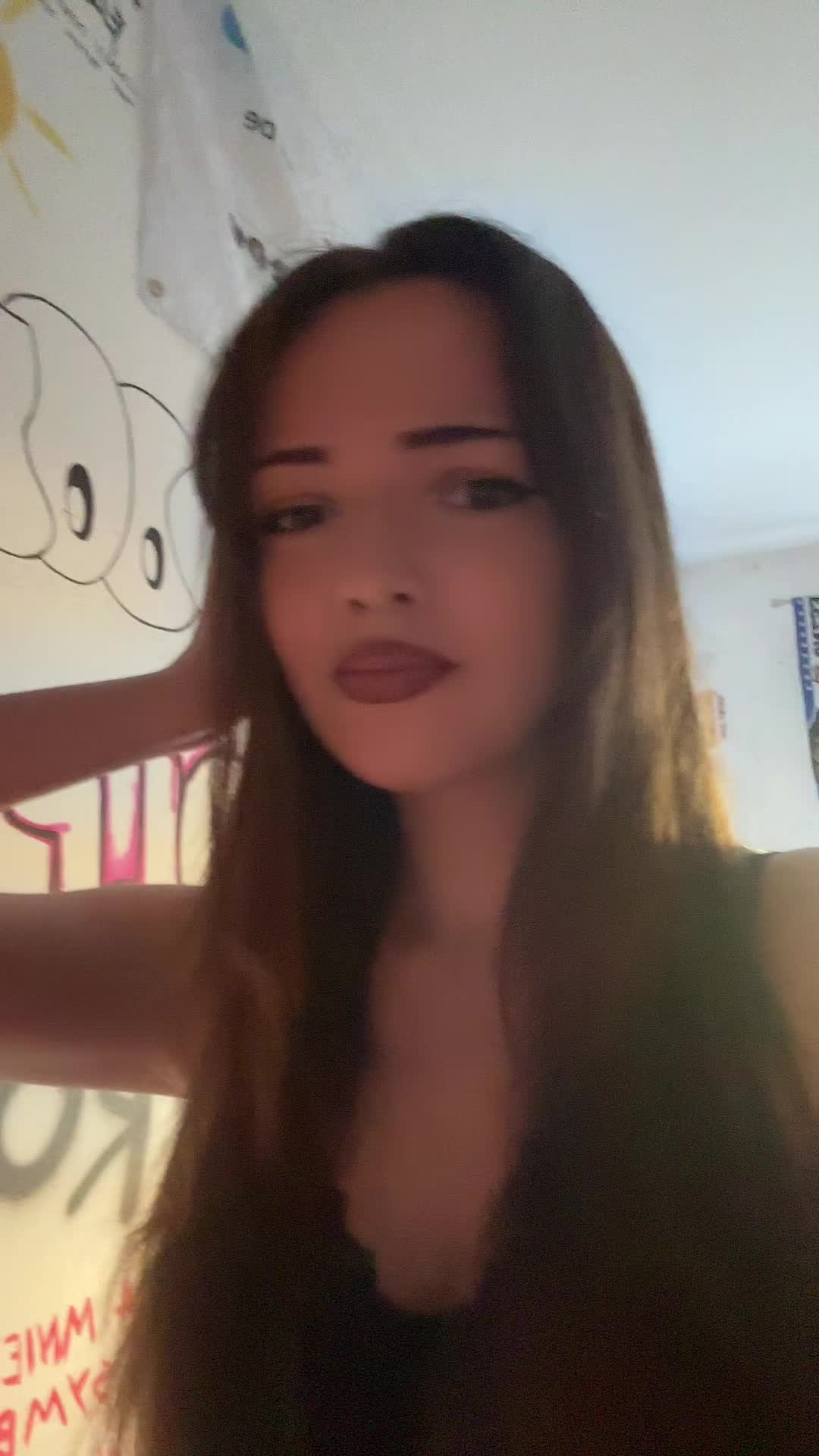 @domvi