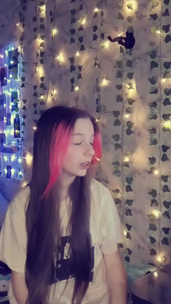 @тгк:VaiNika