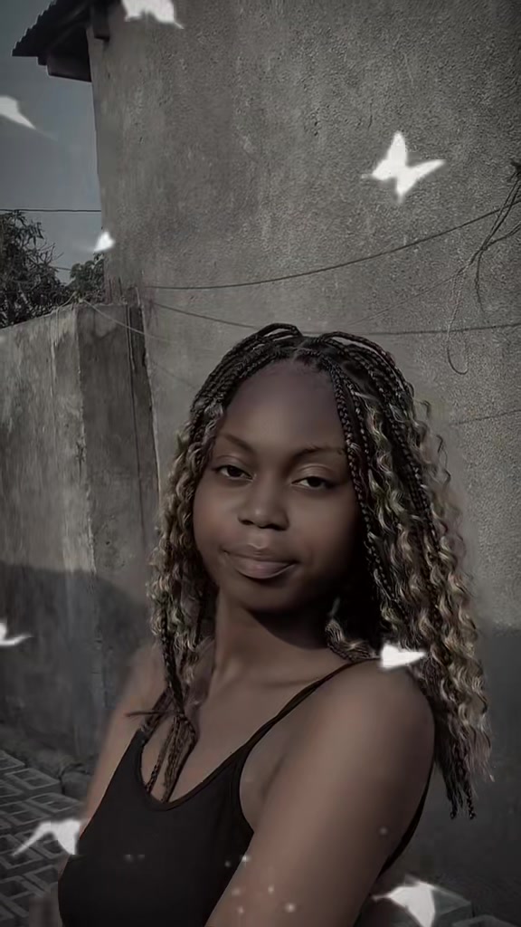 @Djenny Lusamba