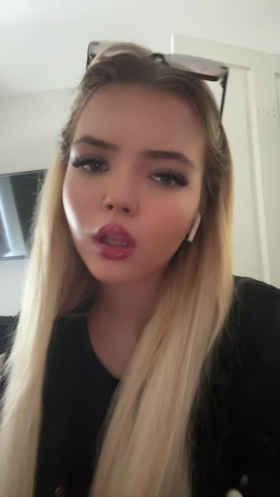 @️nikolaaaaaa