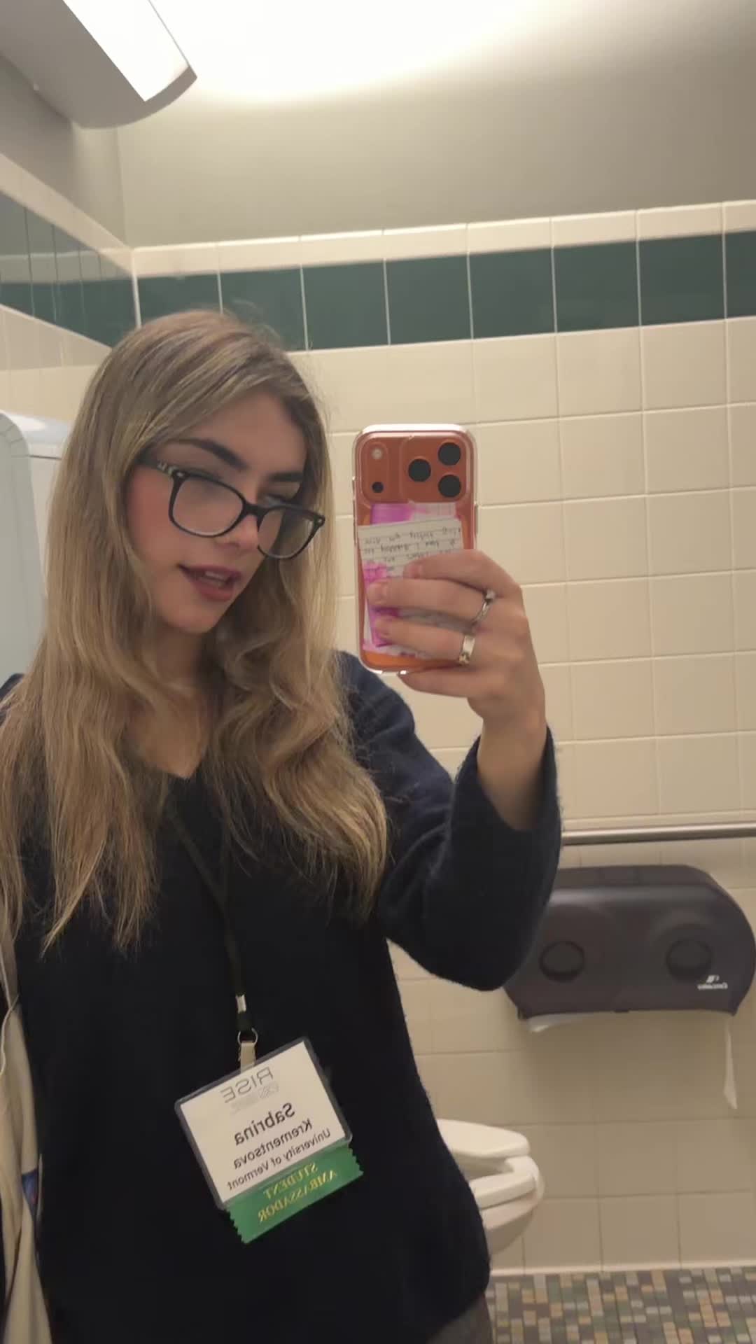 @sabrinatheteenagebtch999