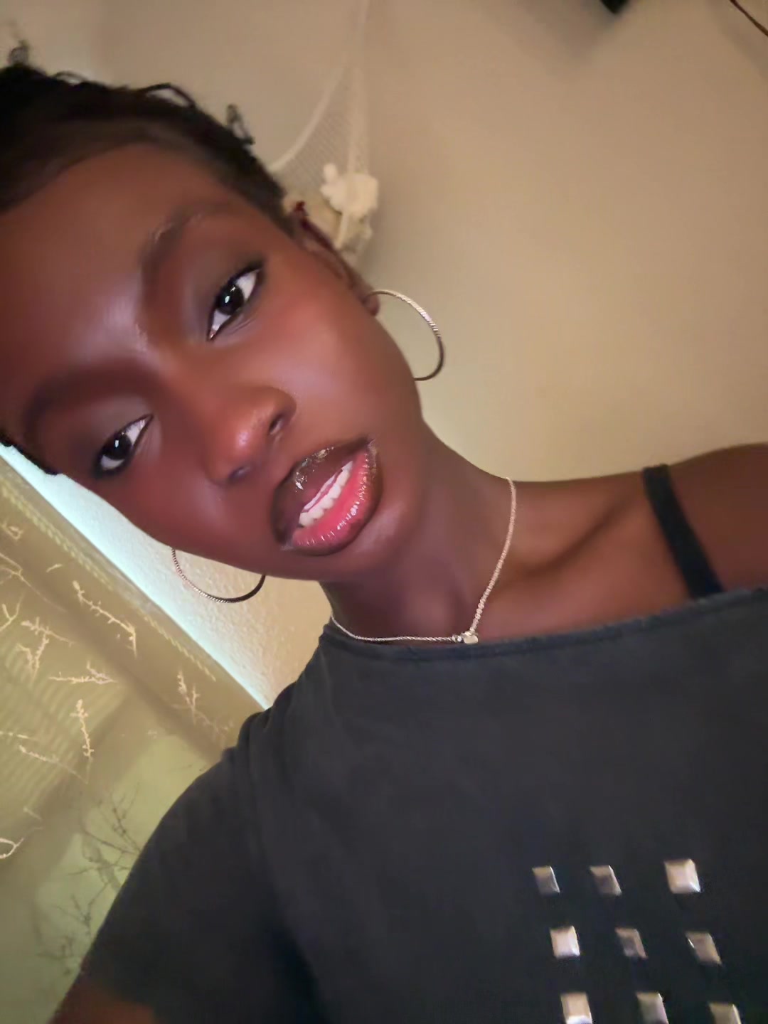 @Naomii🌸