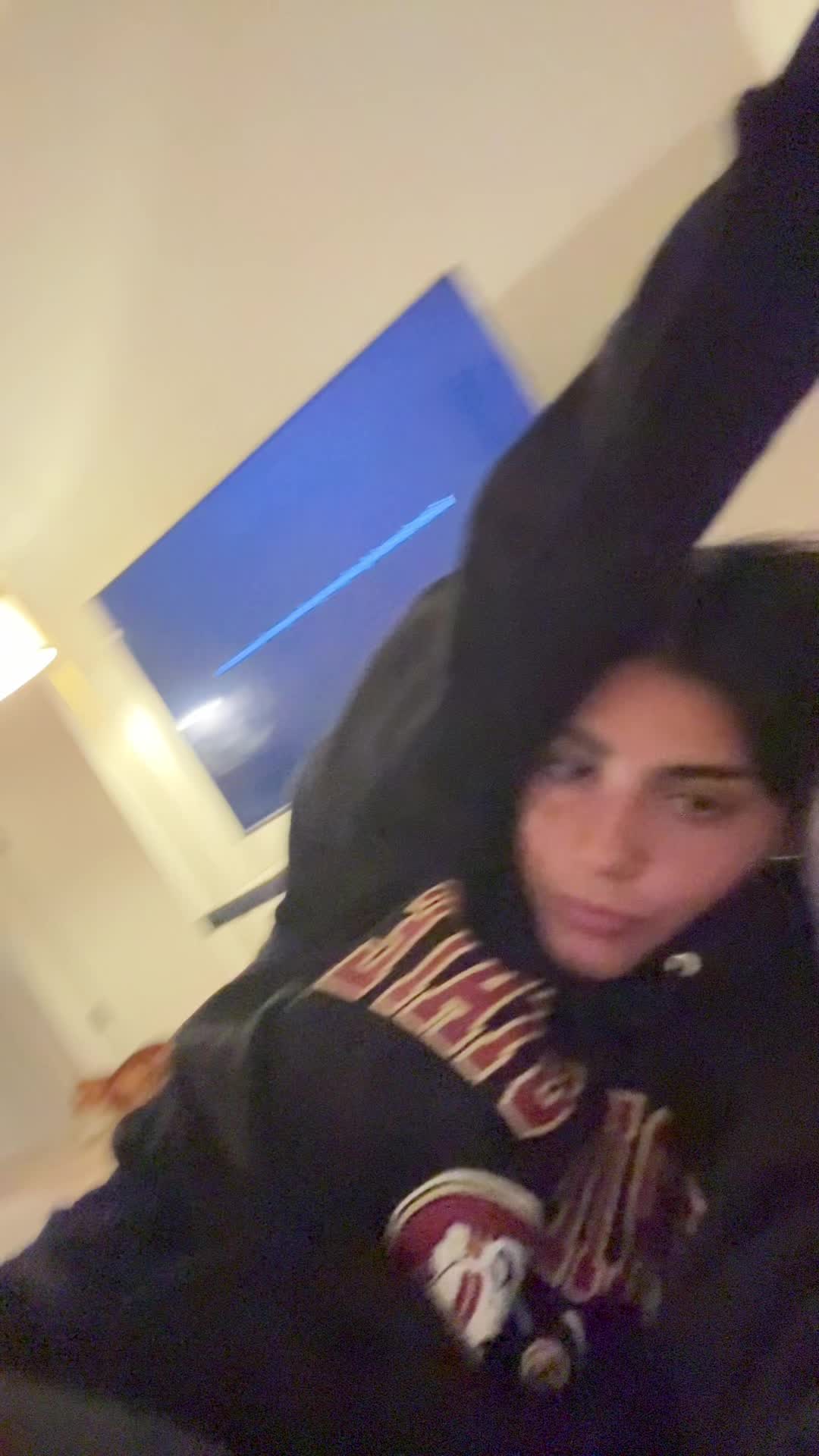 @g