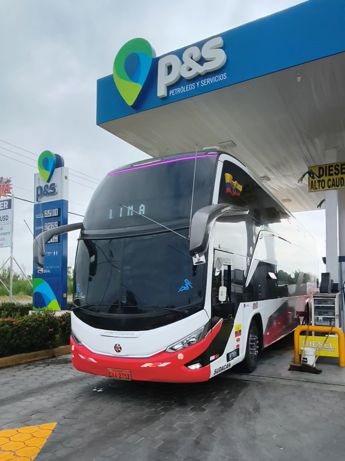 @BusTours