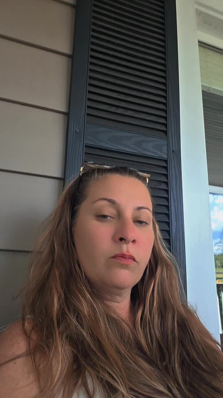 @ariellesalley