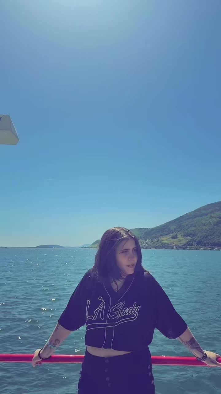 @⟭⟬⁷ʏᴏᴏɴɢɪ ⟭⟬⁷
