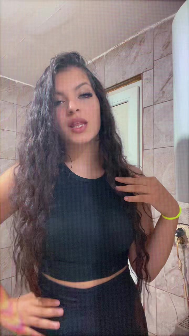 @Adelina Maria