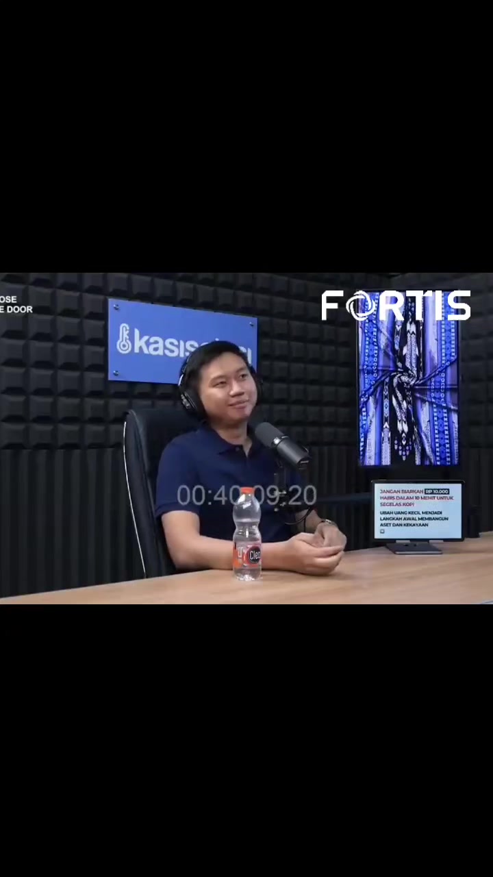 @XV.clips