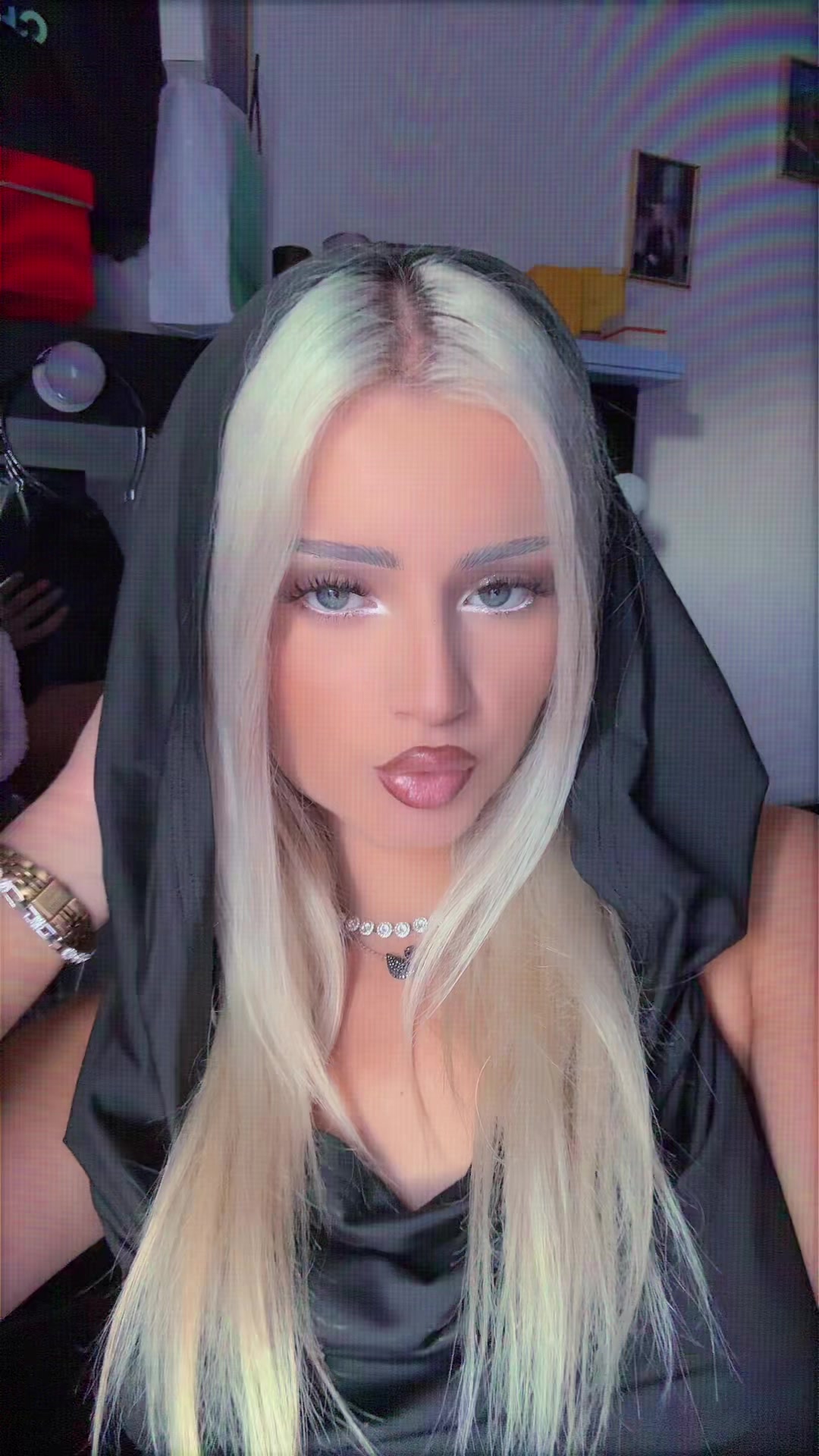 @Emilia