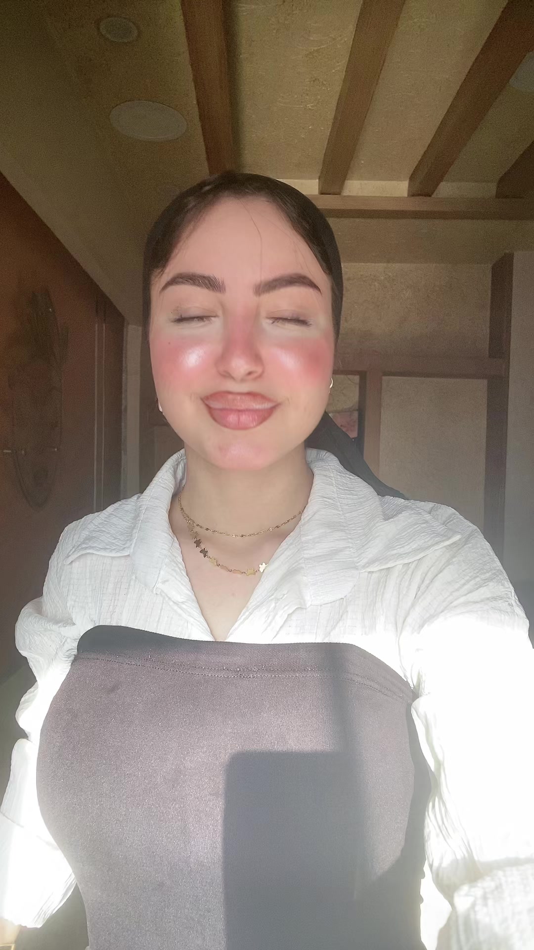 @FARAH🕊️