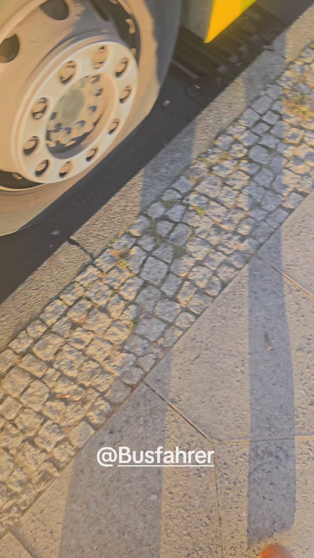 @BroAusBerlin