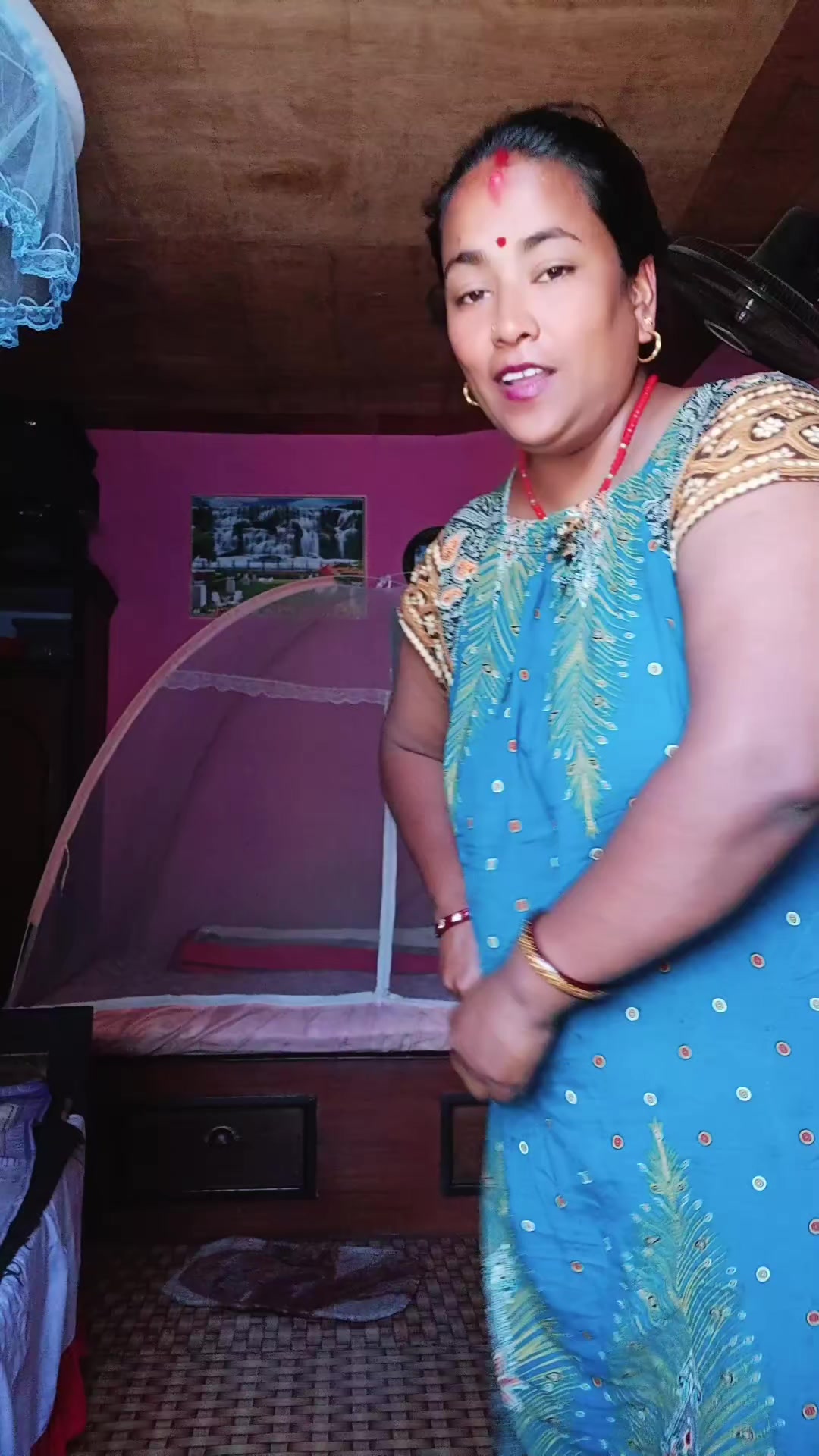 @मिना मगर 💖