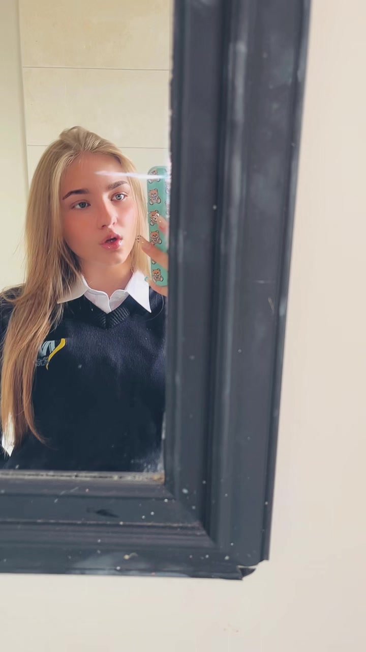 @❤️xHolliex❤️