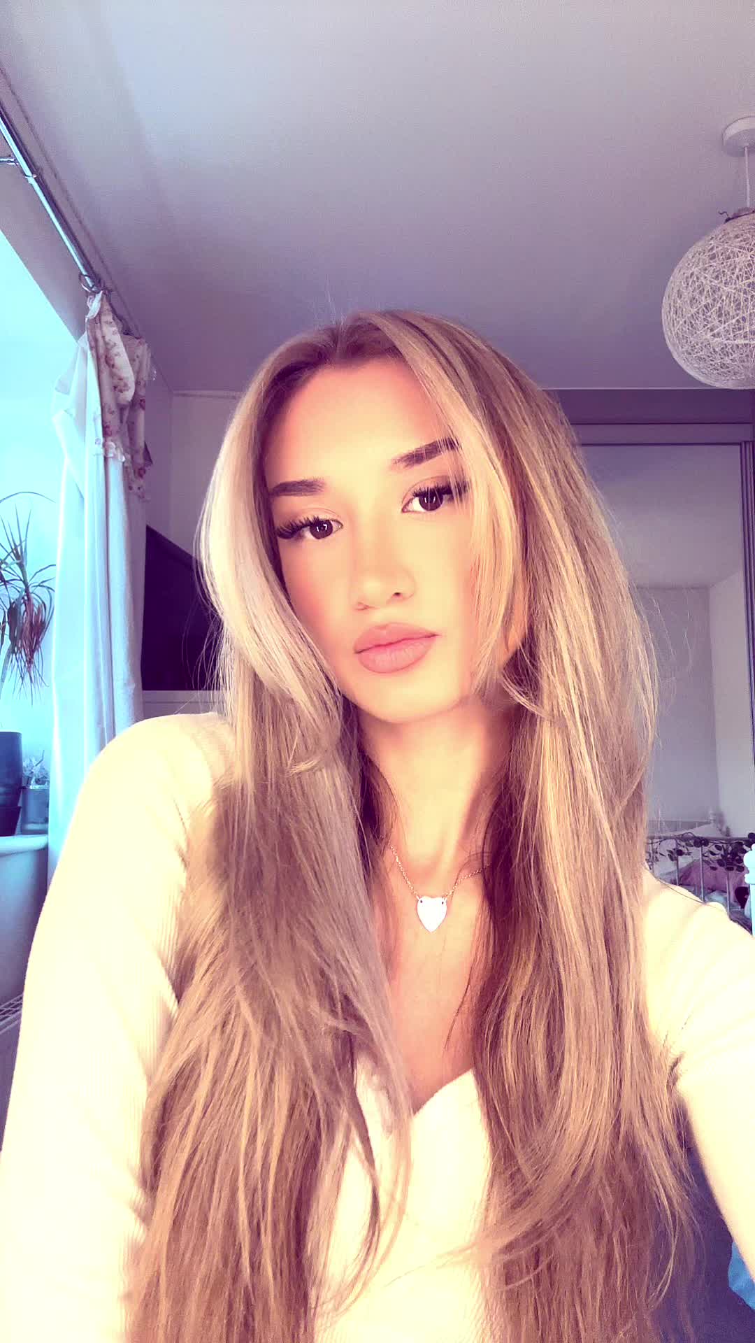 @chlxek_