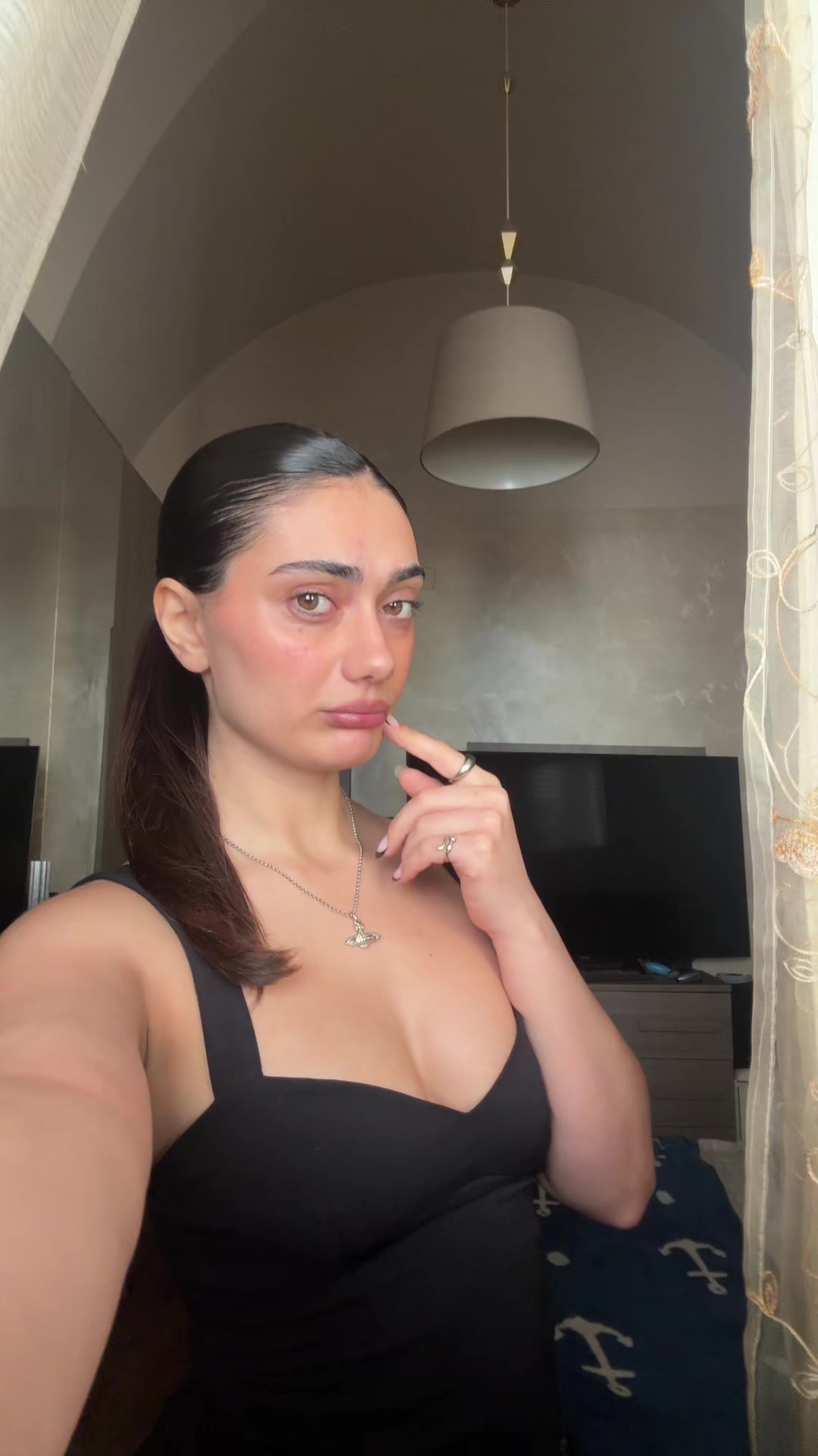 @Lauræn