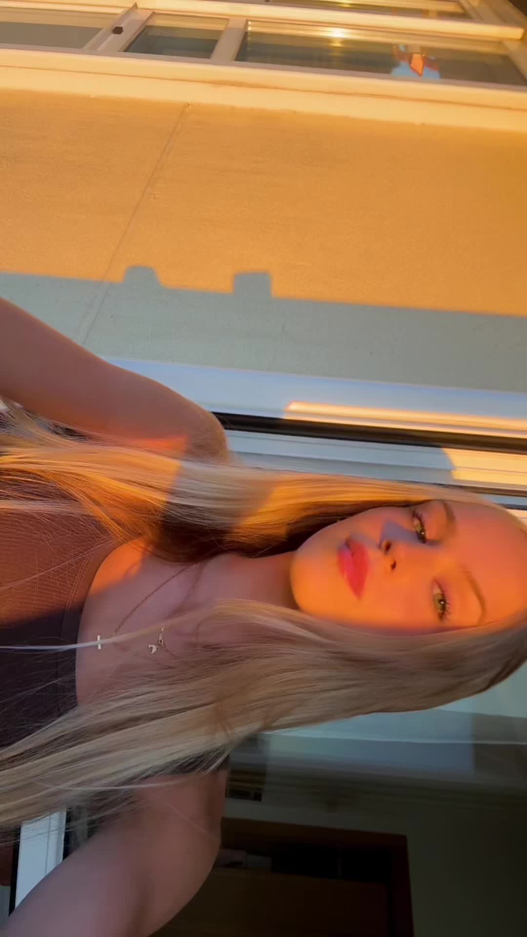 @adriana