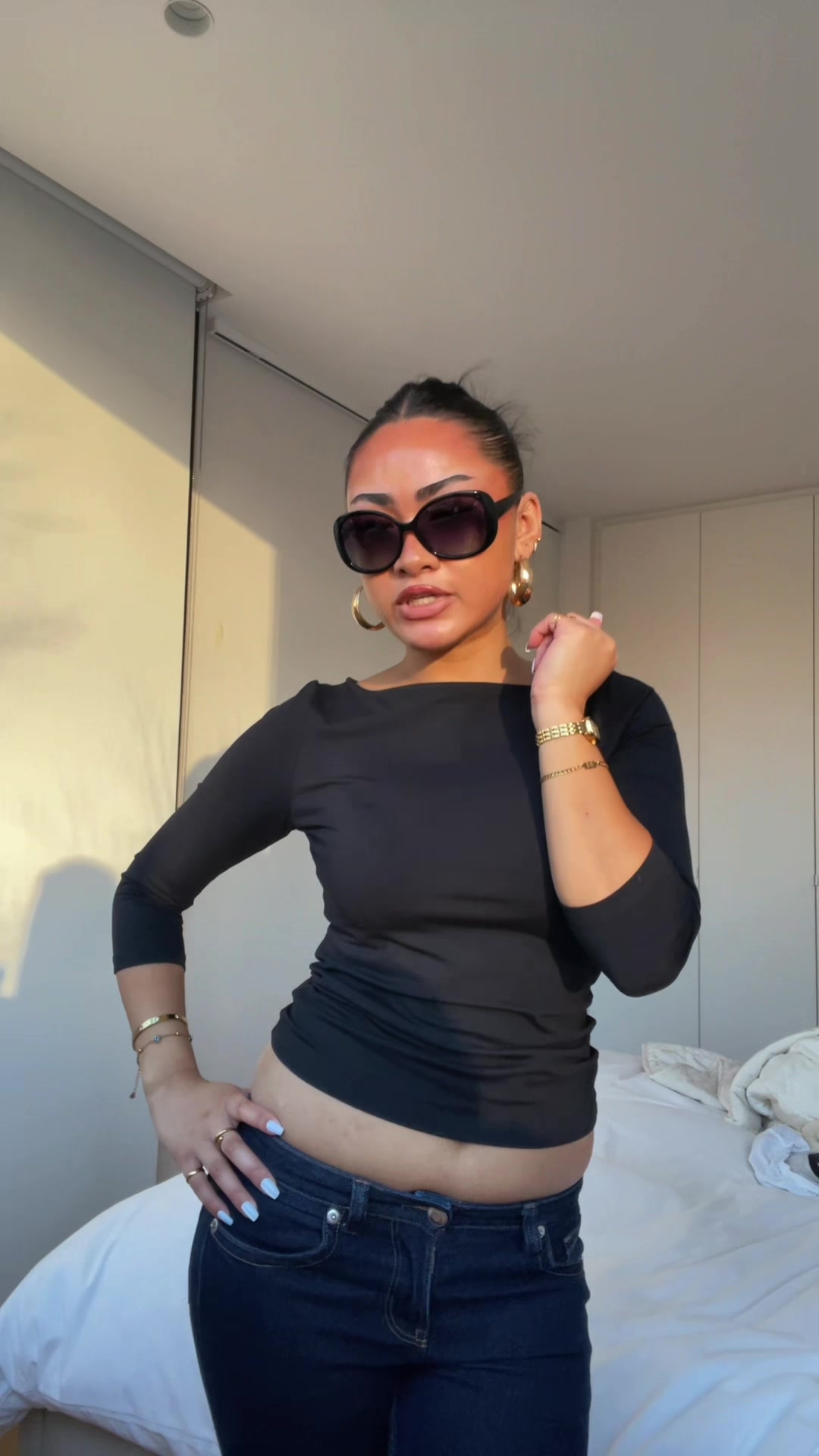 @TH💋NIA
