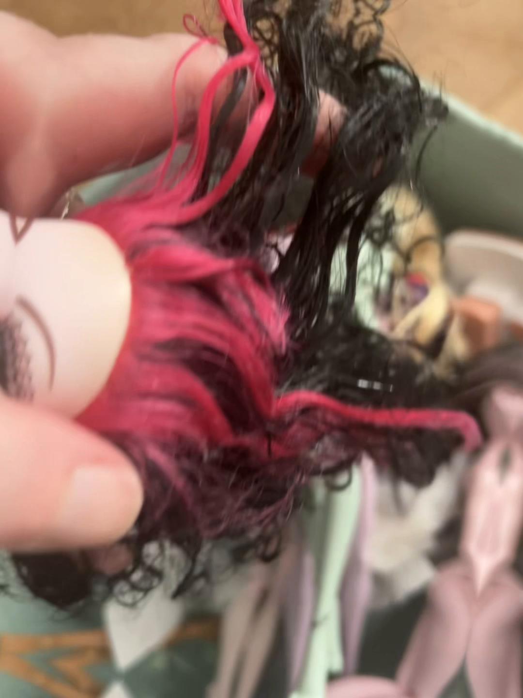 @Creepy Doll Parts