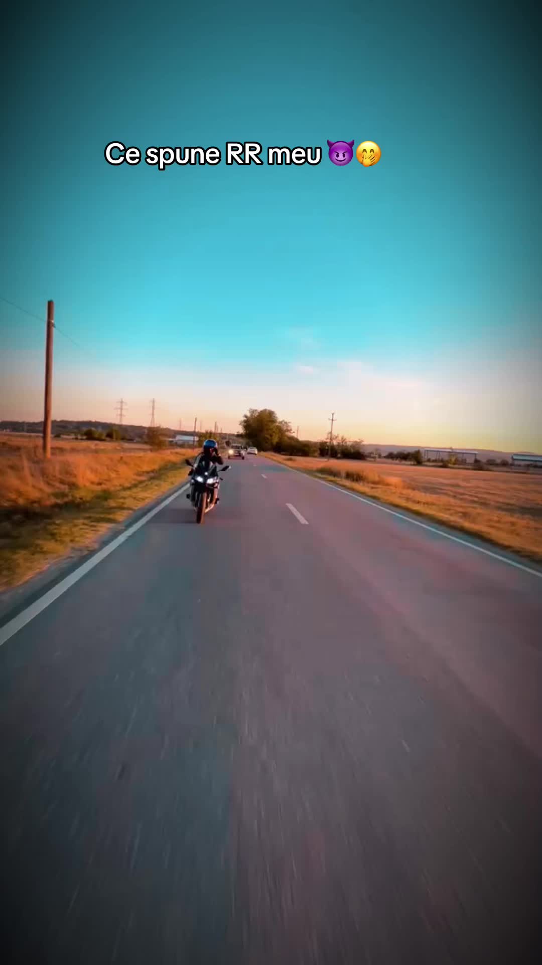 @Laura Mamară