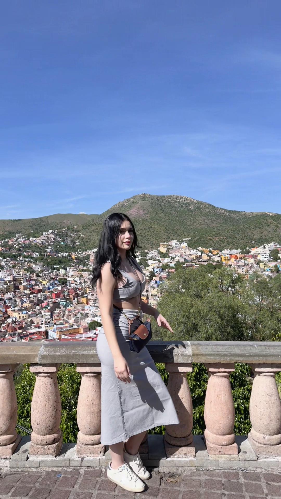 @𝘼𝘾.