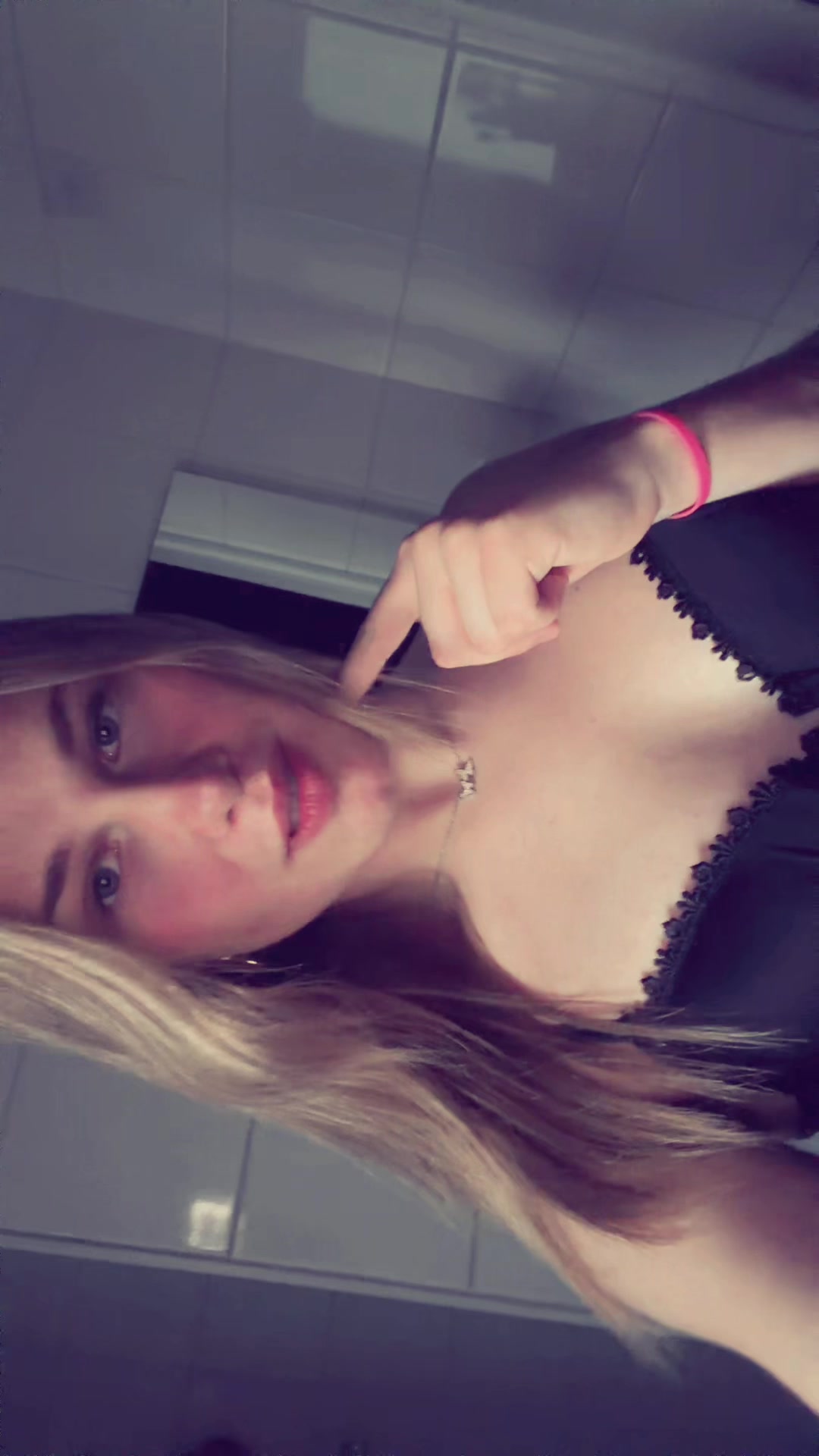 @ᥫ᭡ 𝓔𝓶𝓶𝓪 ᥫ᭡
