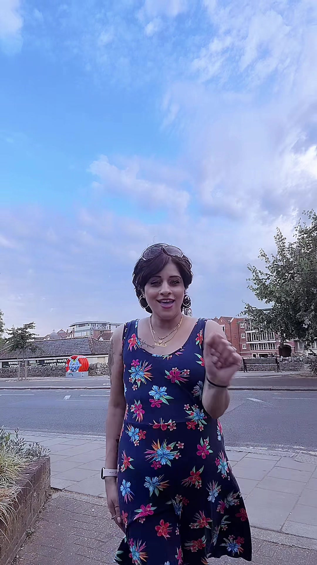 @ⁱᵐ͟͟͞͞☞🇬🇧𝕌𝕂 𝕊𝕙𝕖𝕣𝕟𝕚🐅