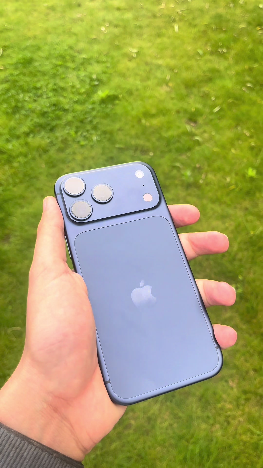 @AppleDesigner