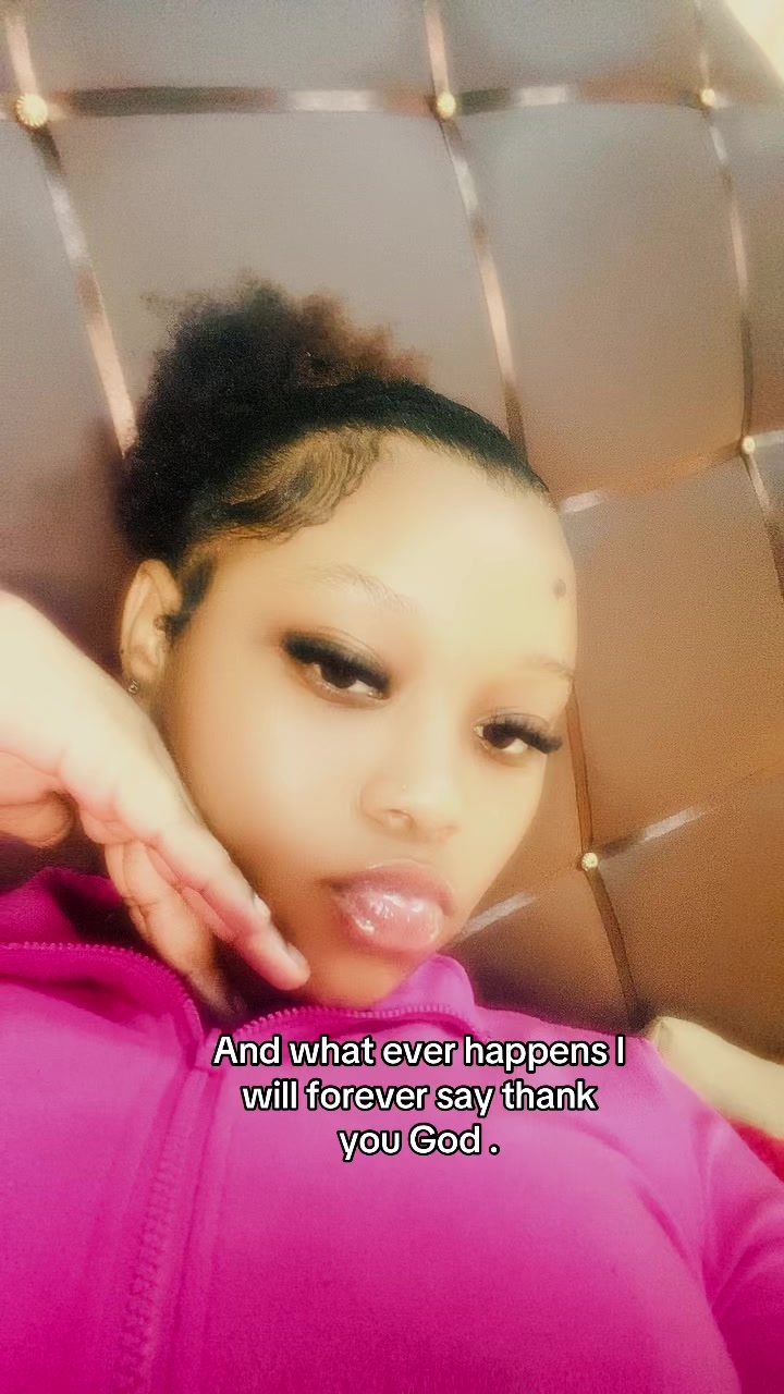 @Ur wife 🧟♀️
