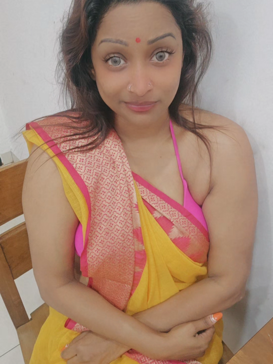 @Dhakshaiini_Official