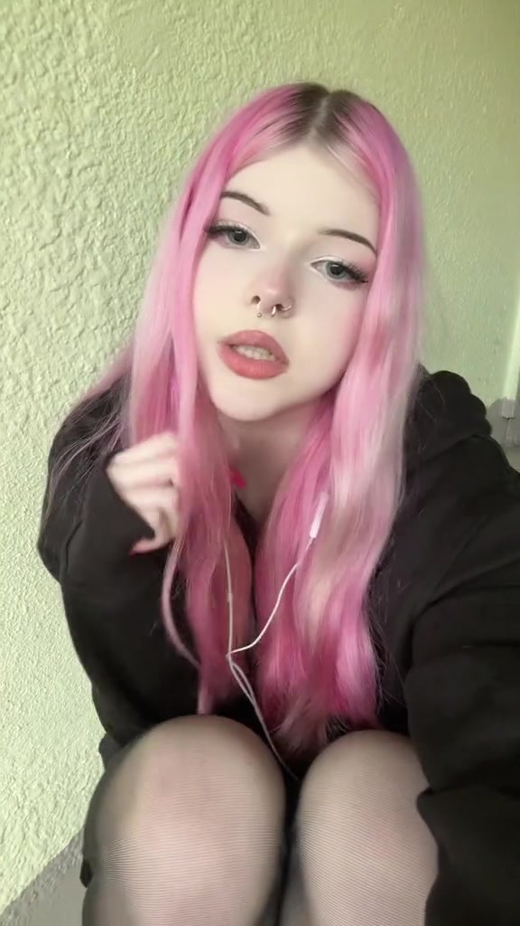 @сладкая заяяя)))