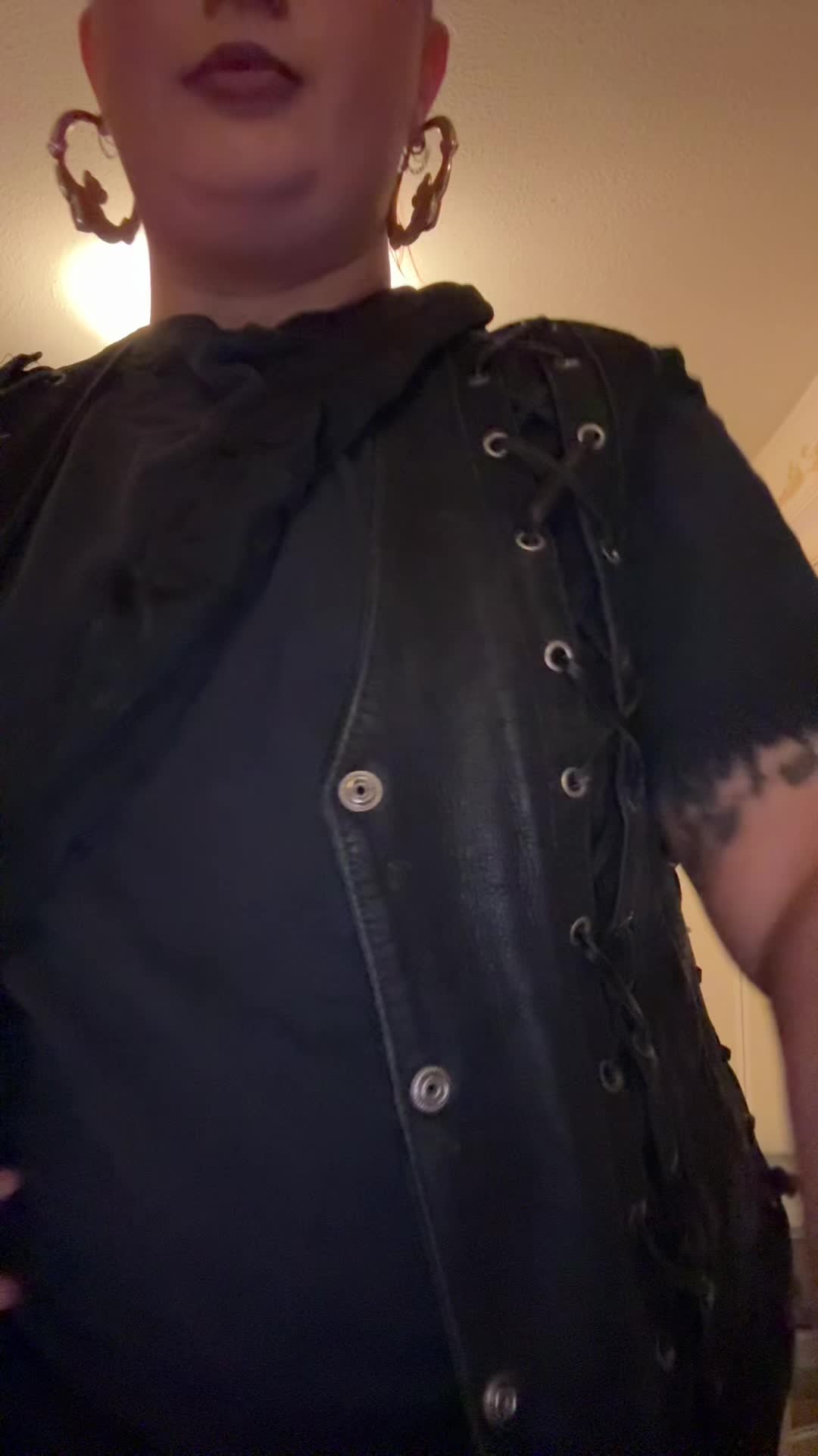 @Em