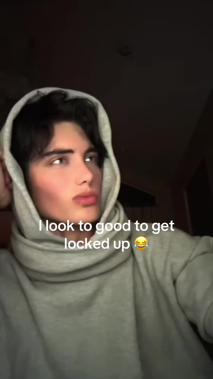 @Hullo
