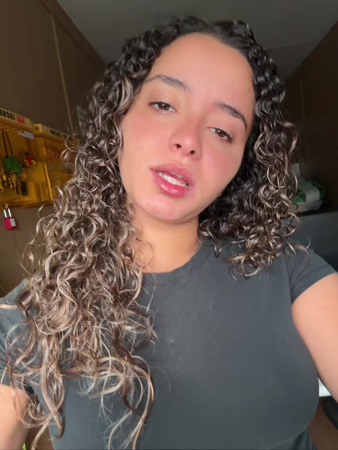 @Bibi