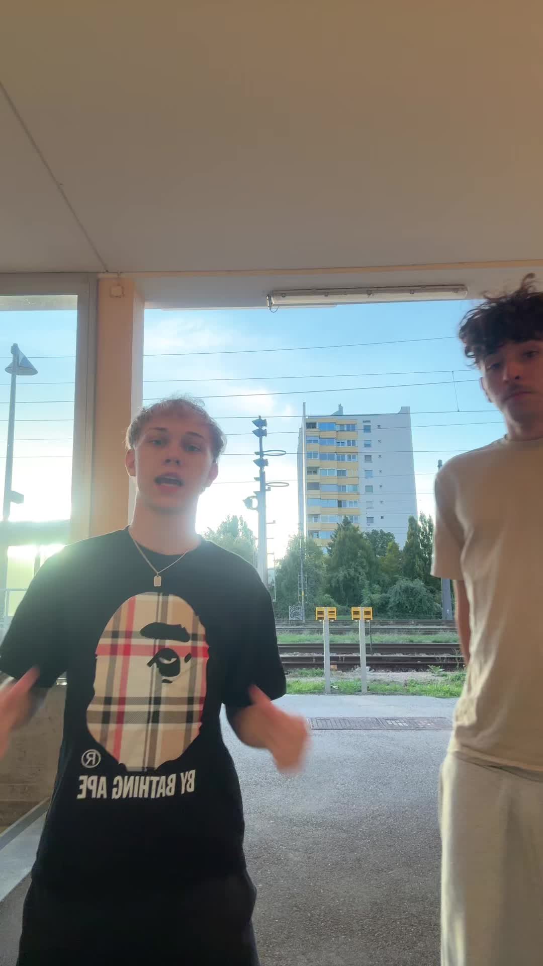 @𝐣𝐮𝐬𝐭𝐢𝐧𝐱𝐞𝐥𝐢𝐚𝐬