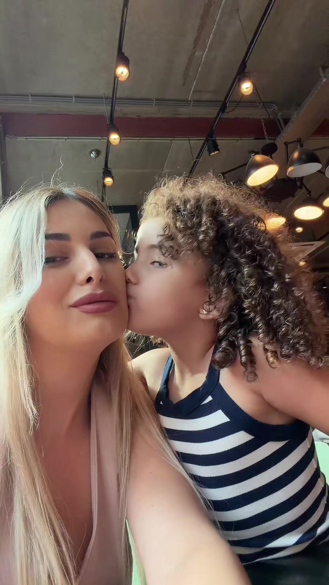 @Adina Paulla