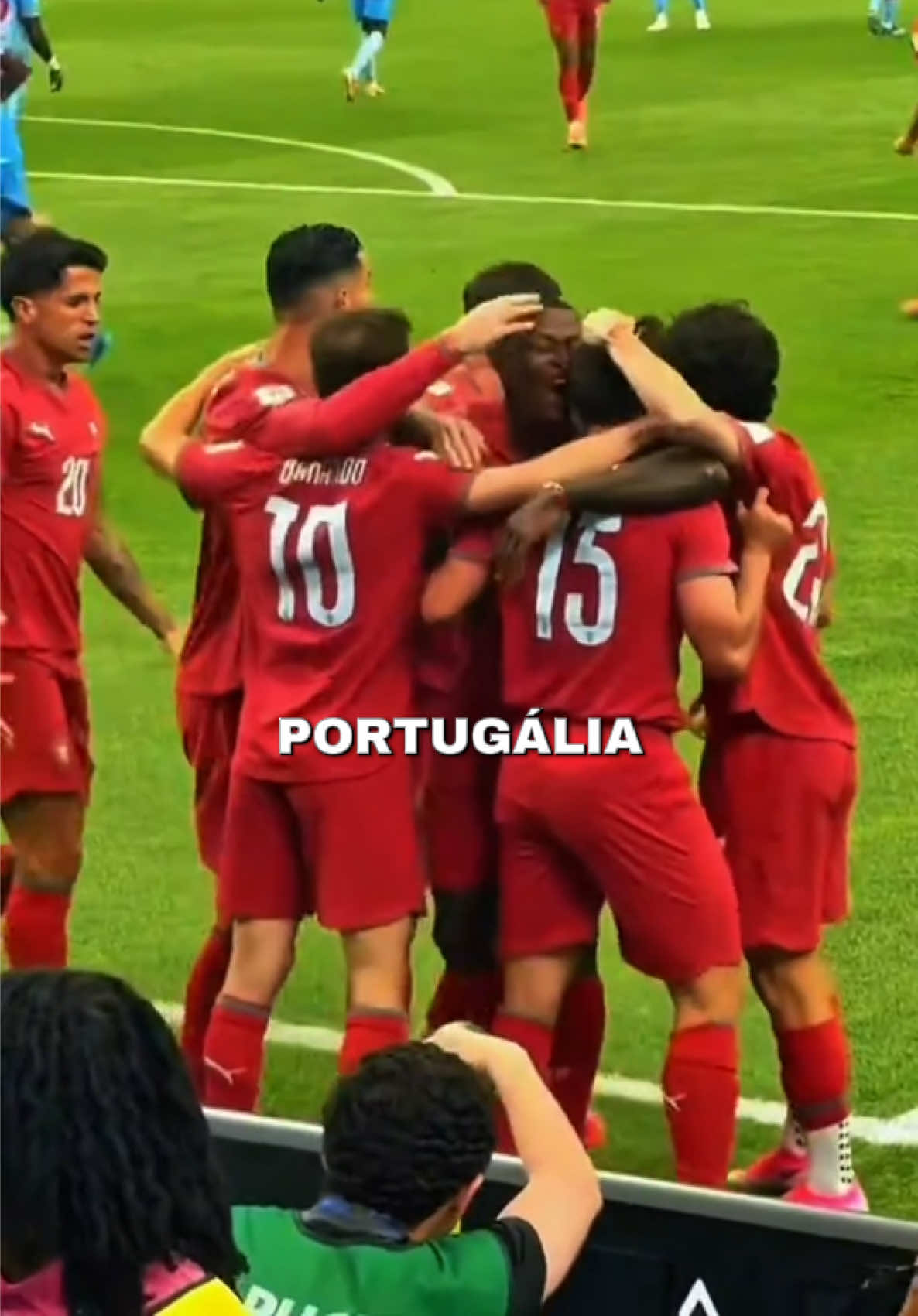 @Botond | Complex Football