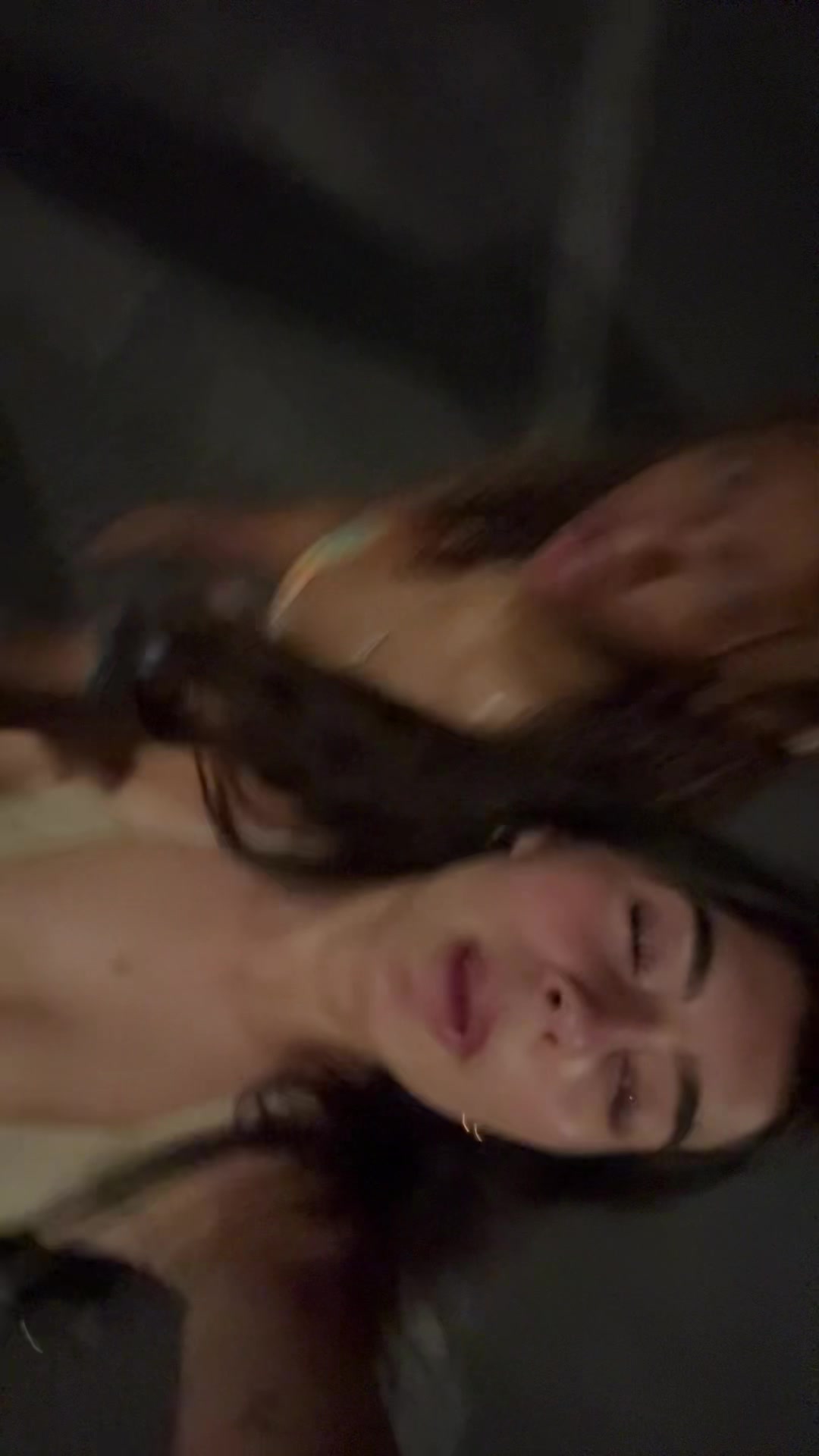 @livlovelaughe