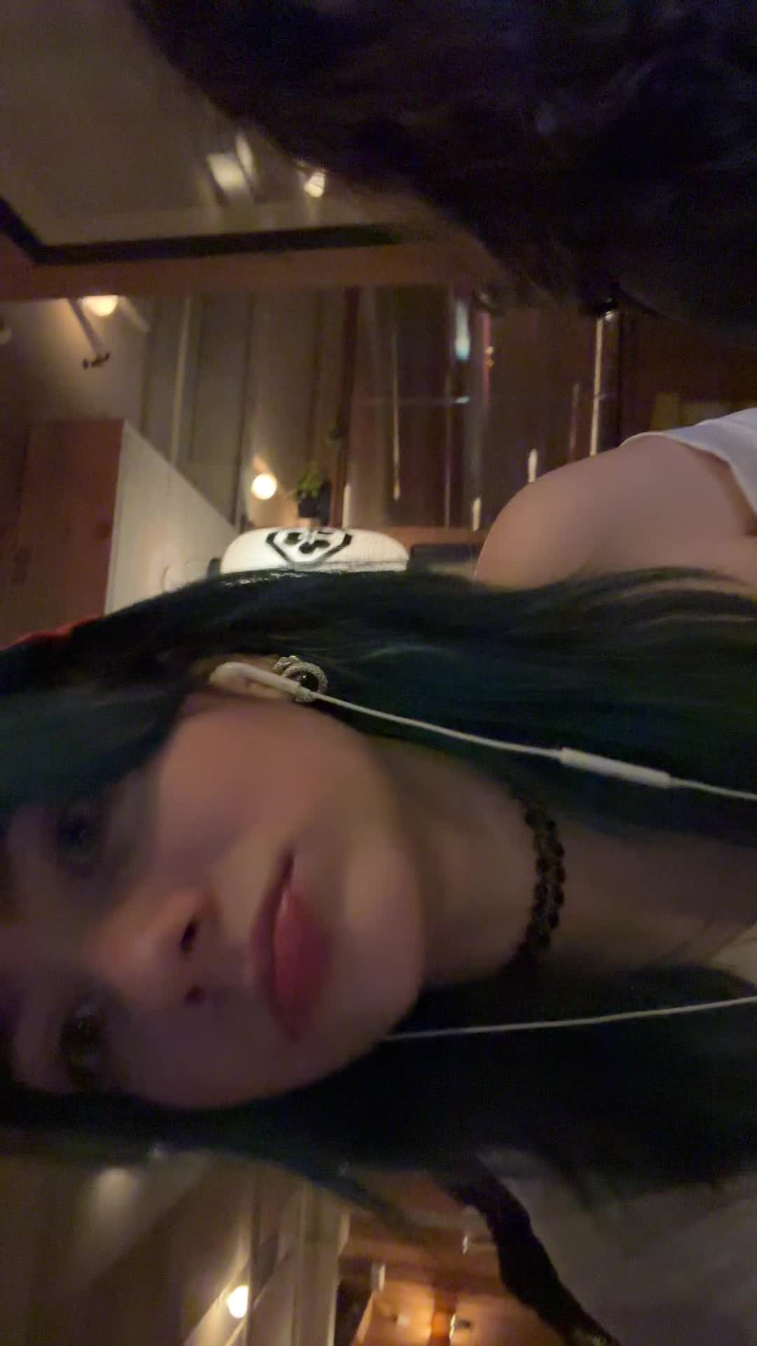 @✦. ⊹ ˚ Vic : ┆﹒