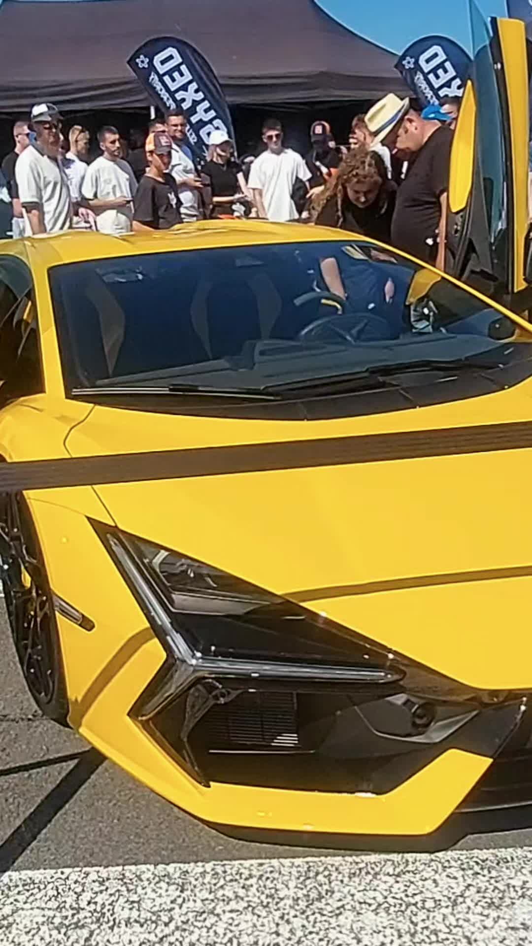 @Mrozu44