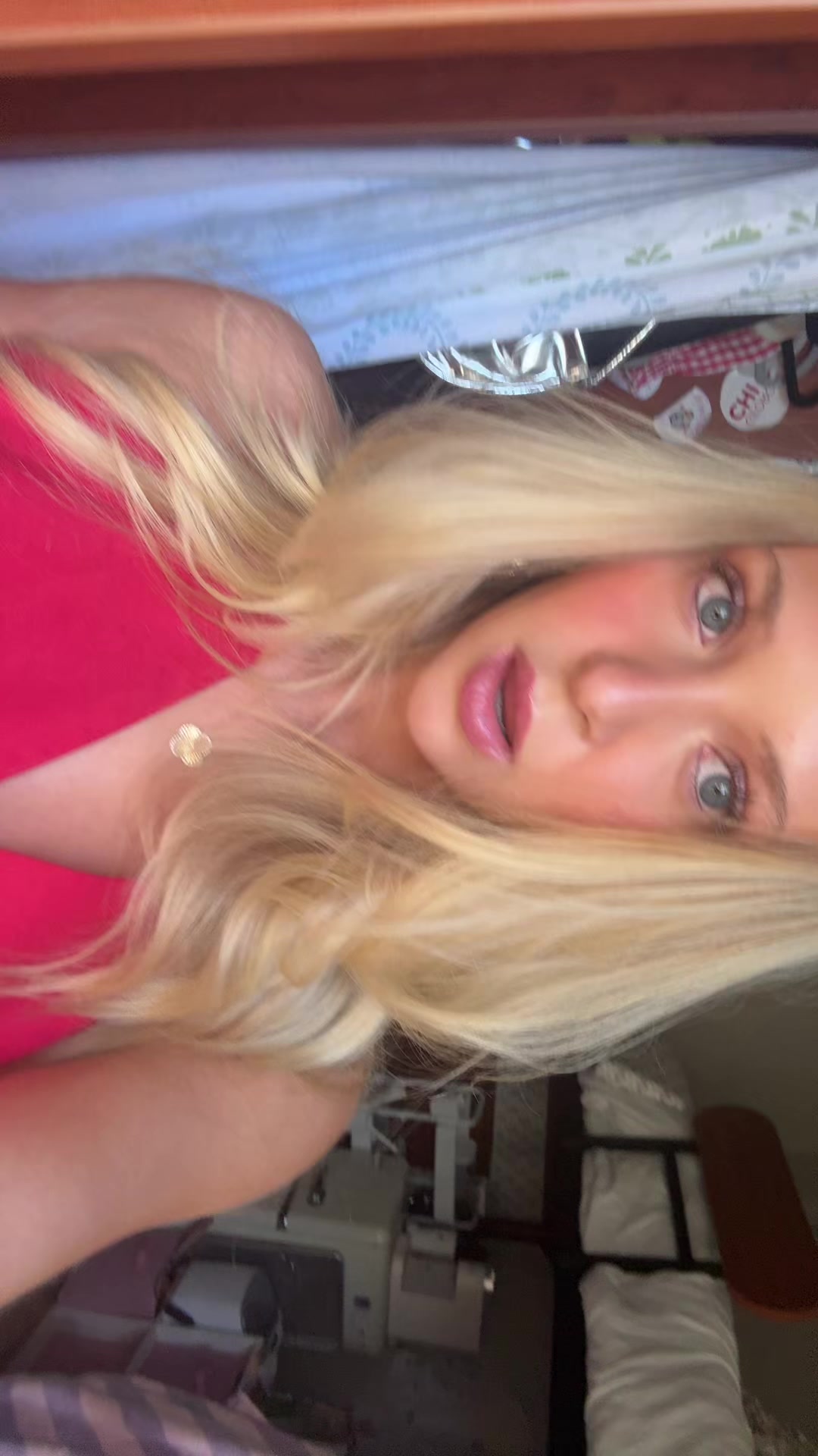 @ansley.louisee